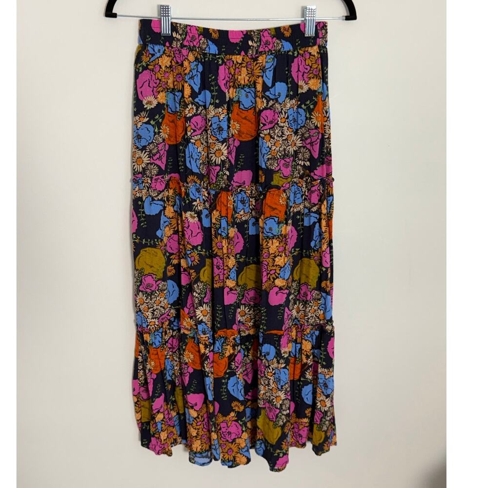 Frnch‎ Floral lined Midi skirt size small